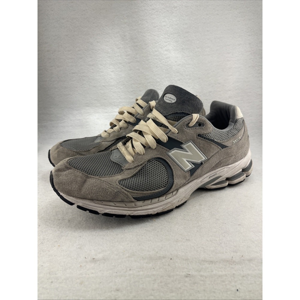 New Balance 2002R Men's Grey Steel Suede  Running Sneakers M2002RST Size 13 D